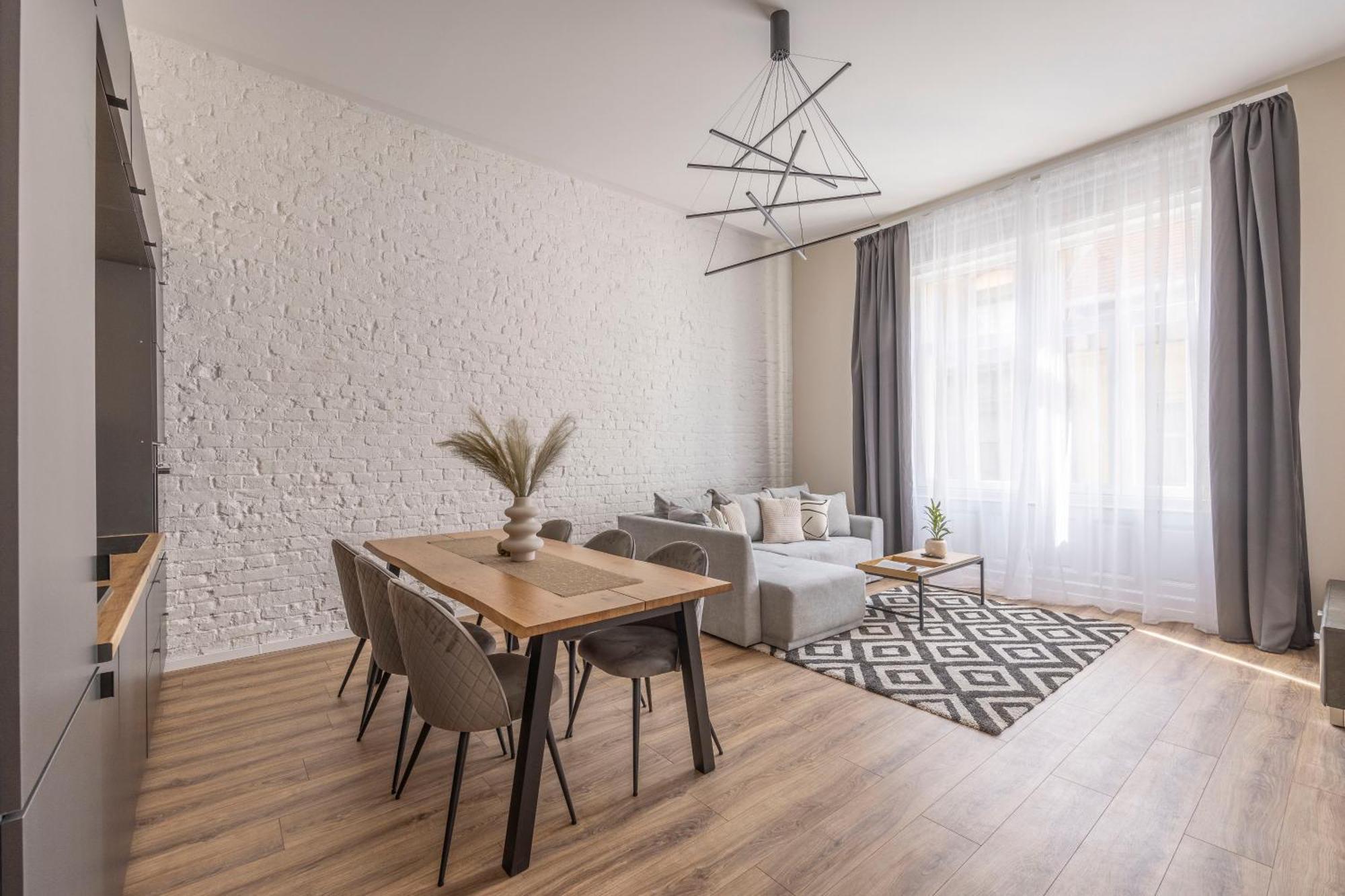 Exclusive Stylish Suite By Prestige Homes Next To The Oktogon Budapest Kültér fotó